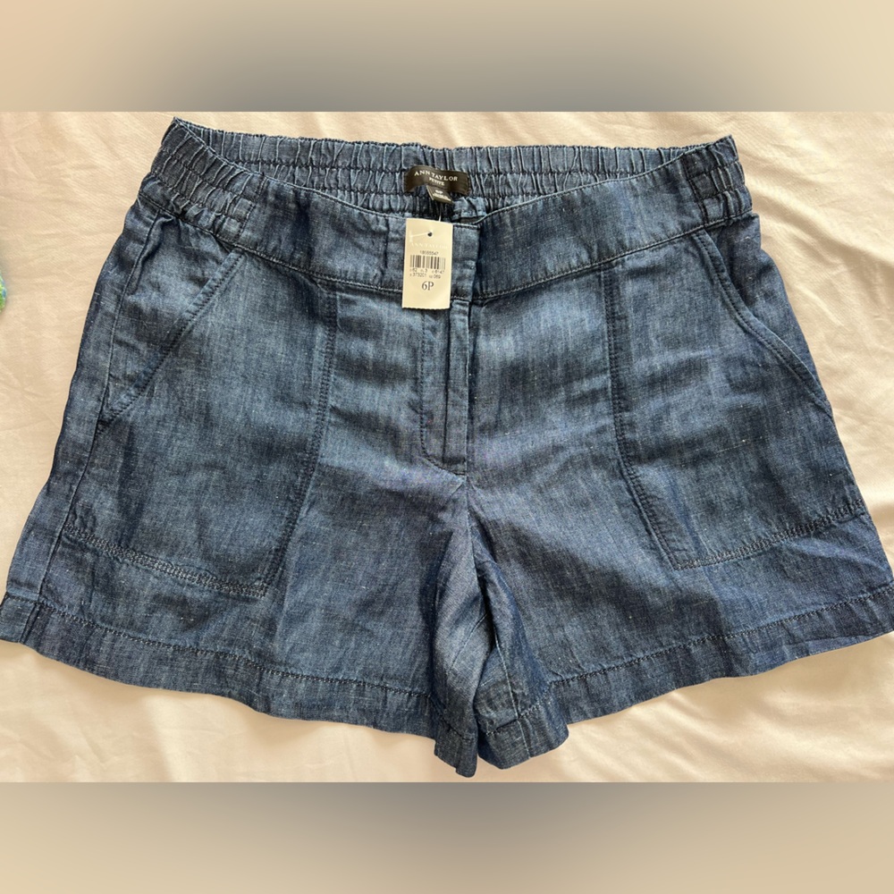 Ann Taylor Denim-Look Blue Women’s Linen Shorts
